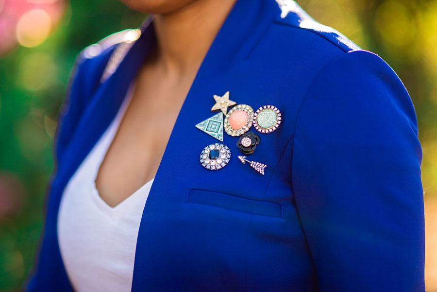 How To Choose Right Brooches For You?