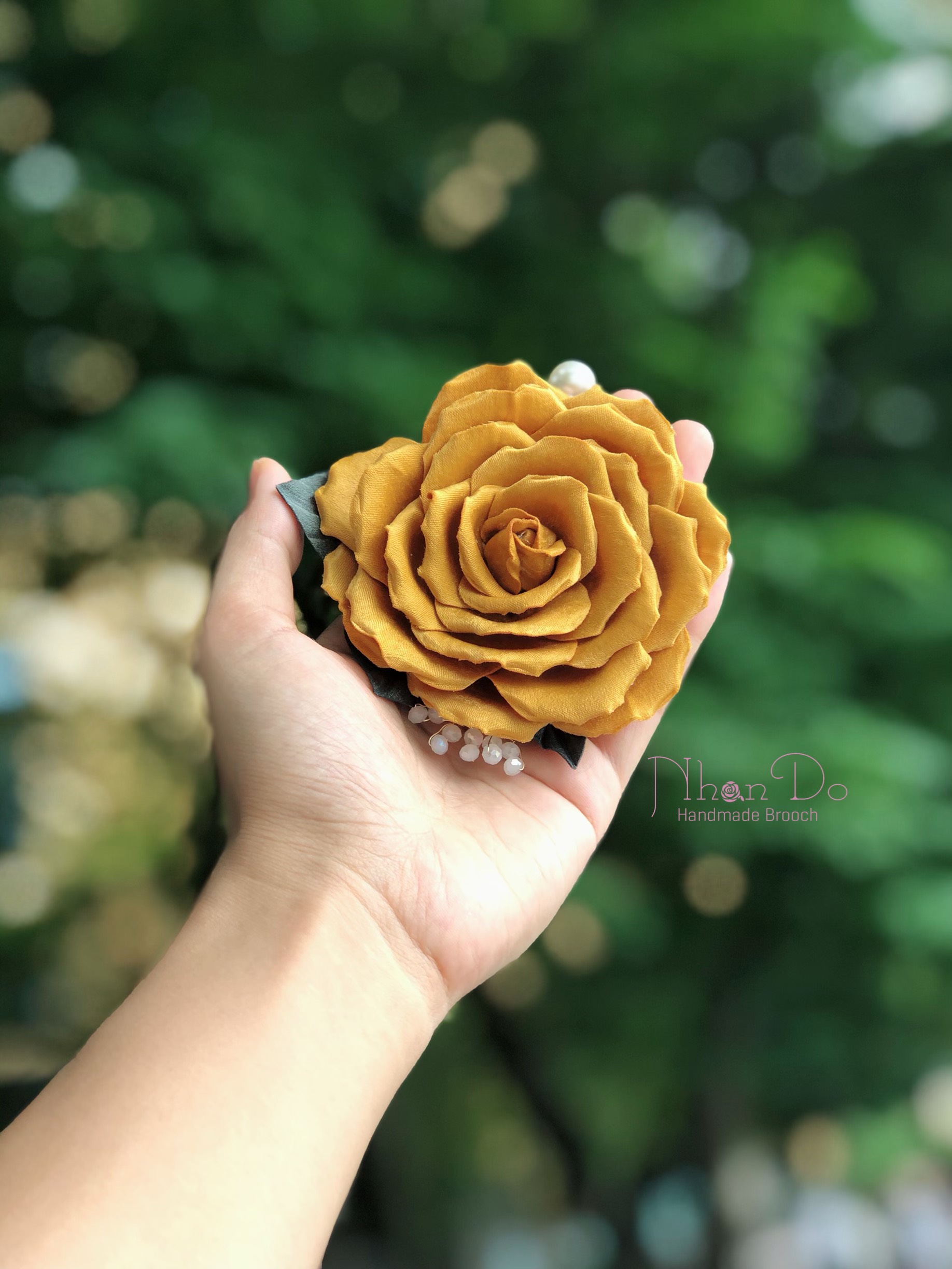 Yellow Rose Brooch Pin By NhanDo Handmade – Floral Brooch Pin, Handmade  Gift Ideas, Gift for her, Gift For Mom, Bridesmaid gift, valentines day  gifts